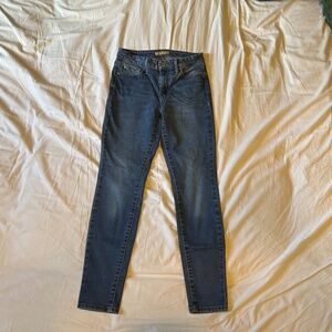 Guess Skinny Jean size 27